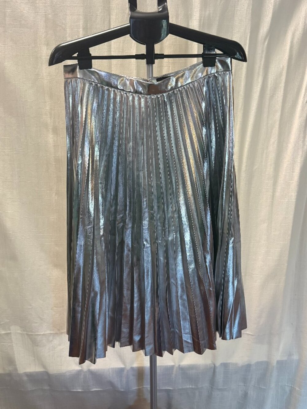 NWT Ann Taylor Metallic Silver Pleated Midi Skirt 12 Petite